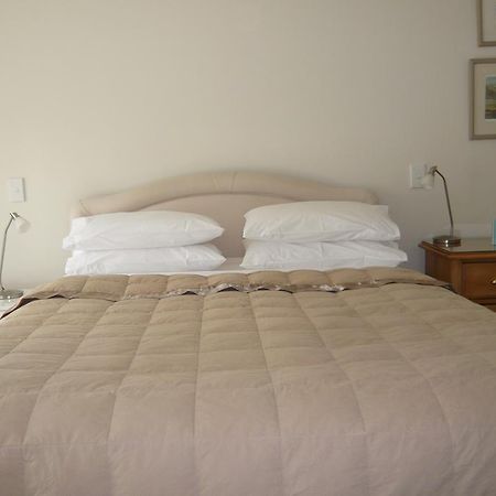 The B & B On The Hill Куийнстаун Екстериор снимка