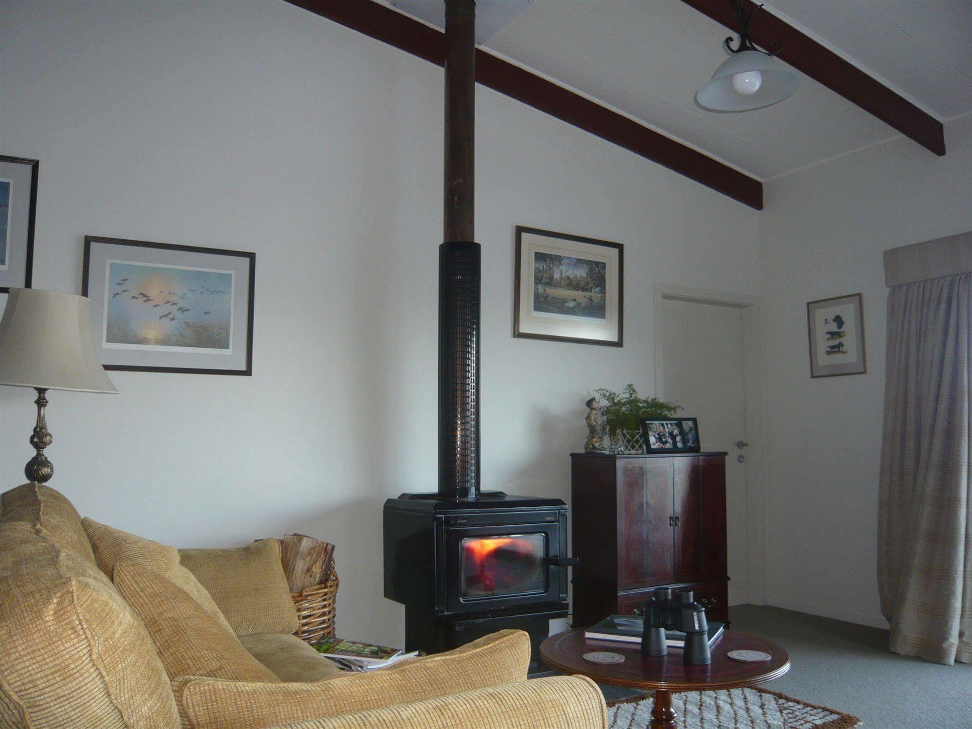 The B & B On The Hill Куийнстаун Екстериор снимка
